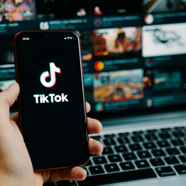 Comment propulser votre contenu sur TikTok et Instagram grâce à des stratégies virales efficaces